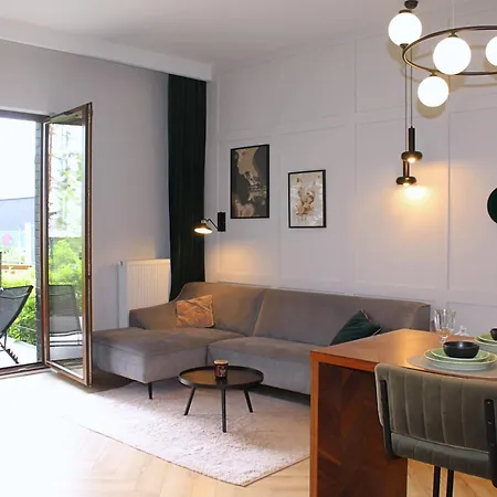 Appartement Woronicza 80 - Bezplatny Parking - Free Parking -ogrodek *